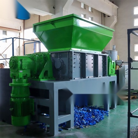 Tire shredder